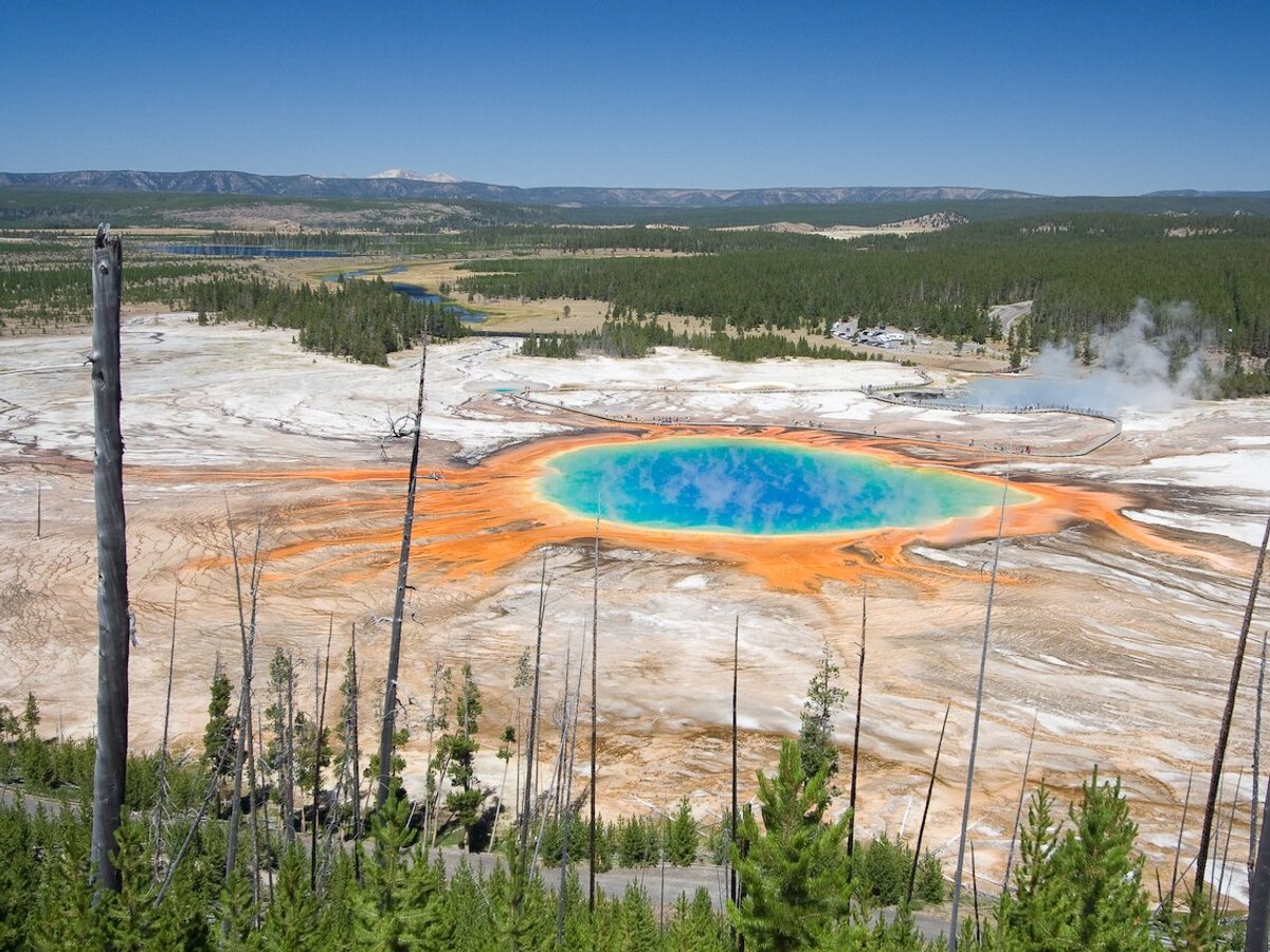 Excelsior Geyser Crater in 2008