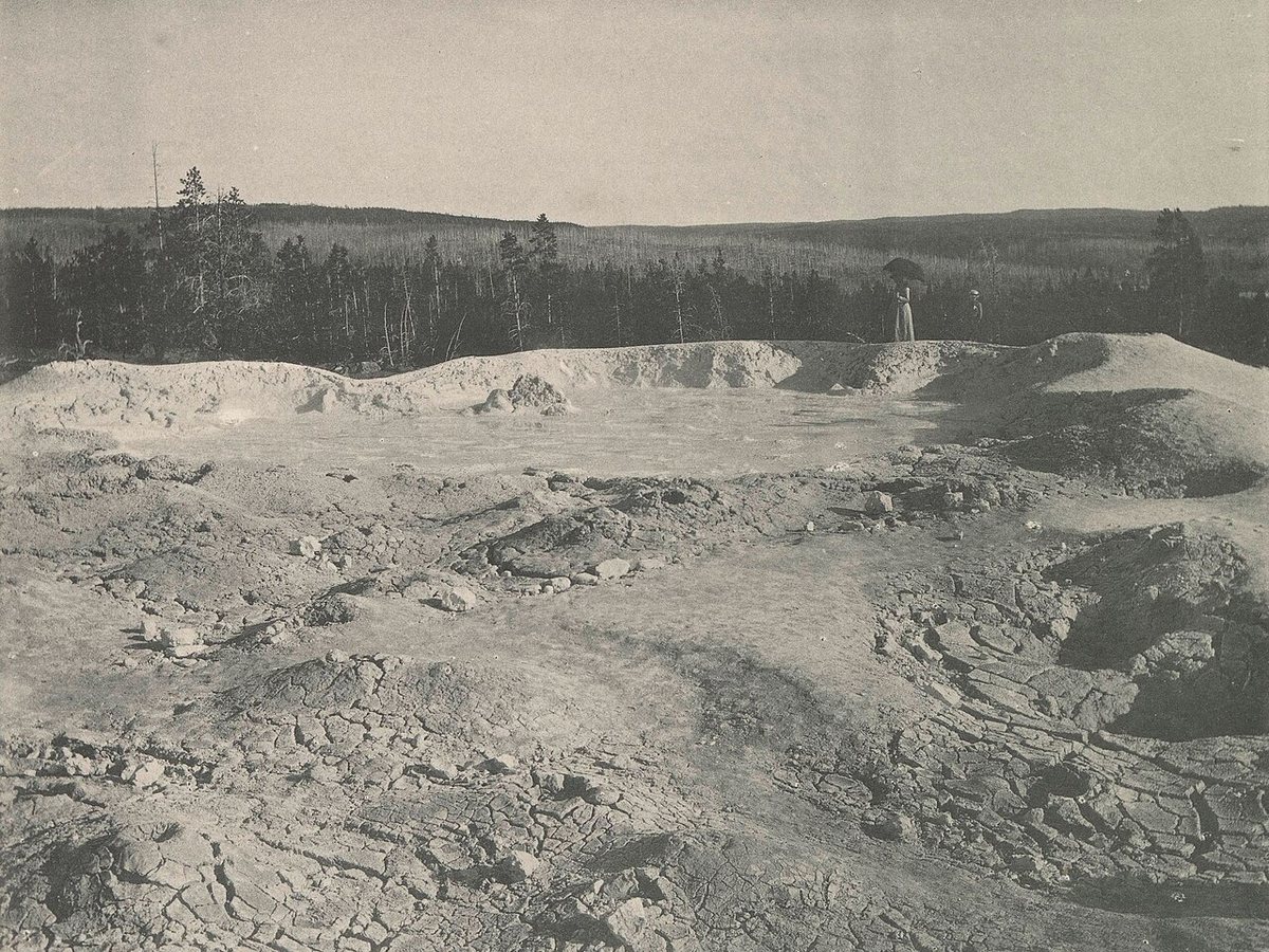 Fountain Paint Pot in c. 1886