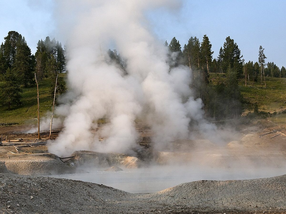 Mud Volcano in 2012
