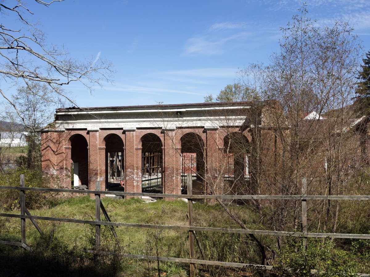 Old Sweet Spring in 2015