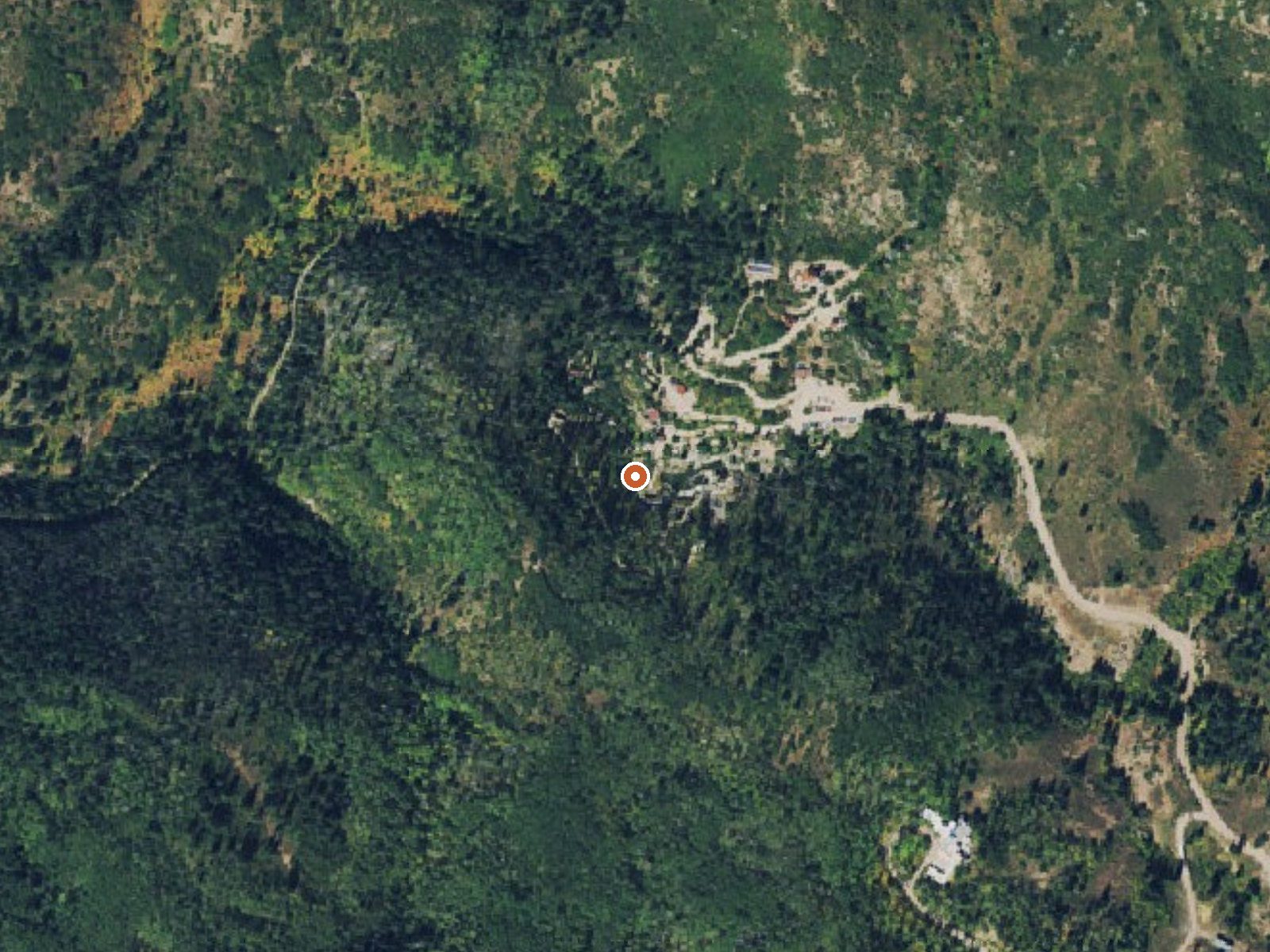 Aerial view of the ground around Strawberry Park Hot Springs